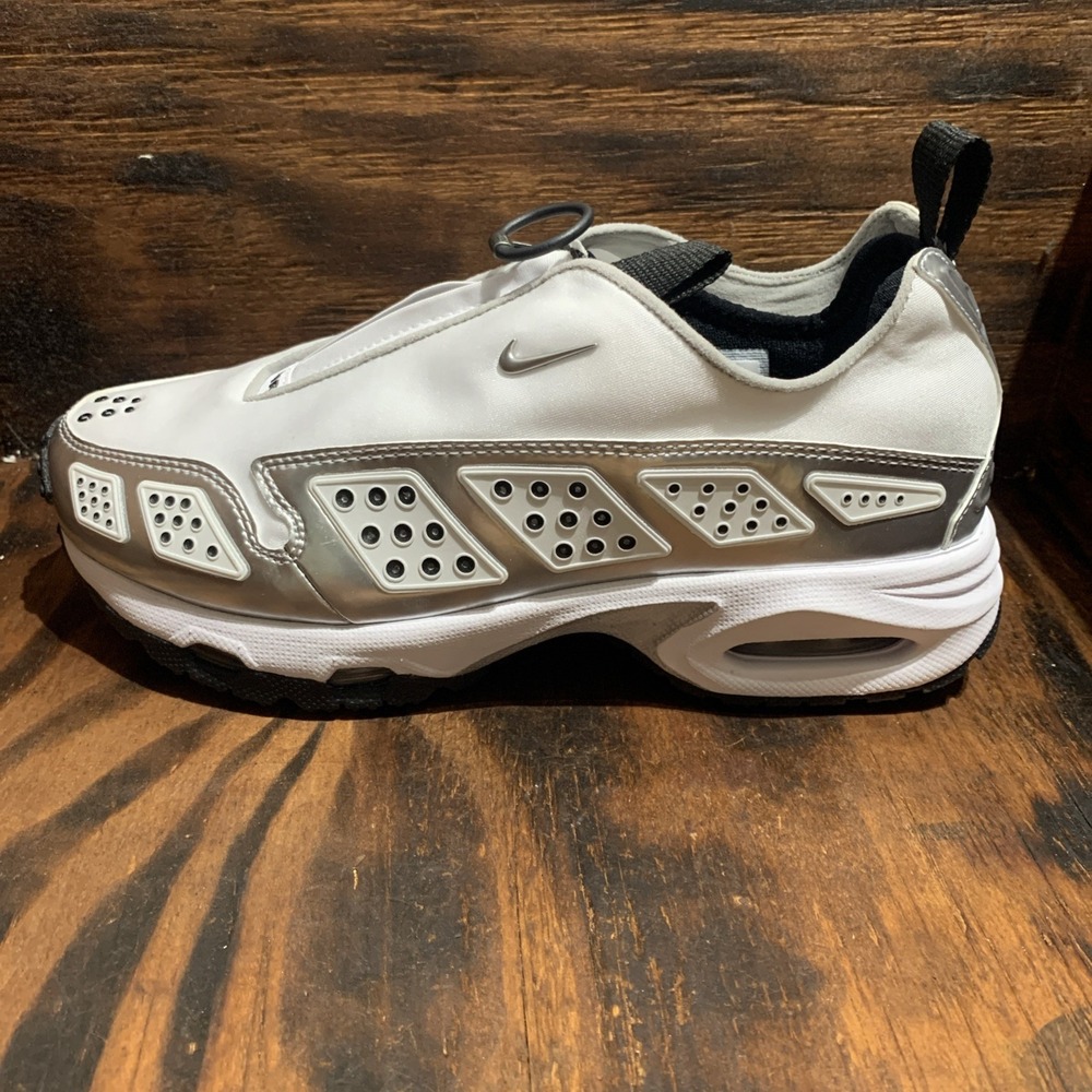 Nike Air Max SNDR SE Sunder Sneakers Women's 7.5 HJ4130-100 White / Silver
